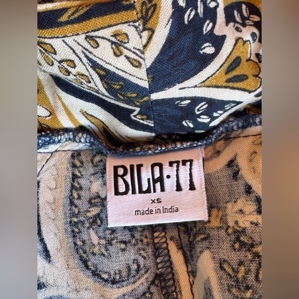 BILA77 Elegant blue Paisley Kimono beach NWT  xs - Picture 7 of 7